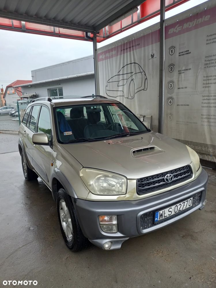 Toyota RAV4 2.0 D-4D 4x4 - 1