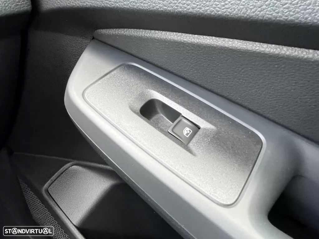 VW caddy 2.0tdi cargo business - 18