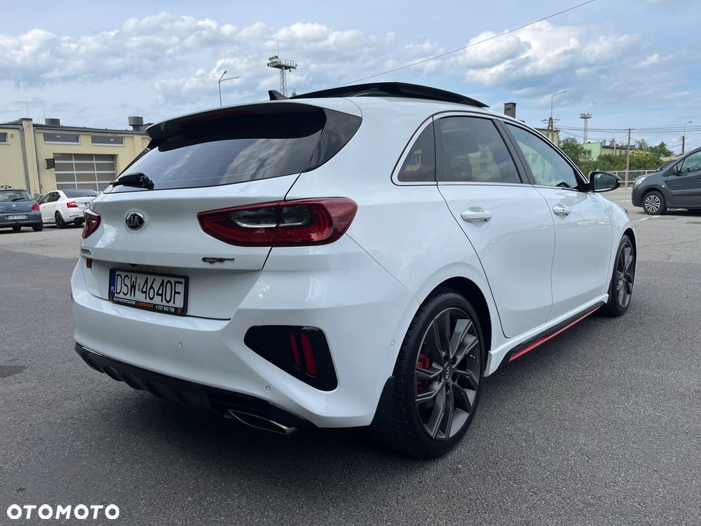 Kia Ceed - 5