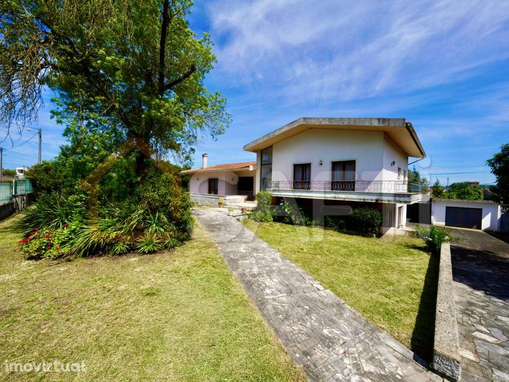 Moradia T4 - Grande imagem: 2/60