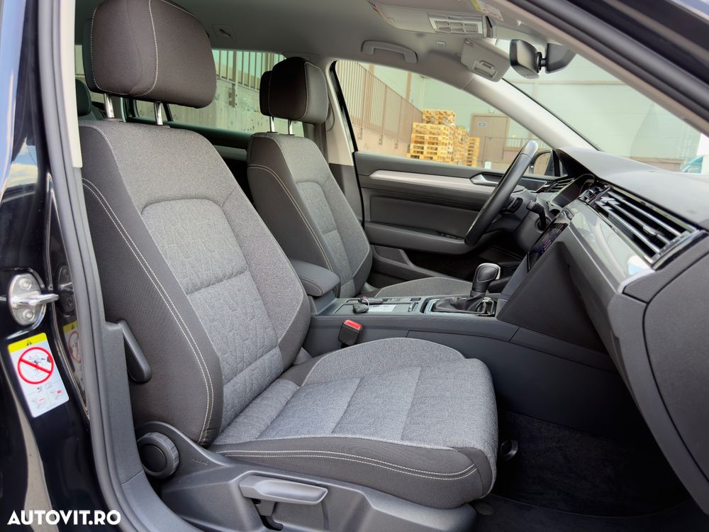 Volkswagen Passat 2.0 TDI SCR DSG Business - 28