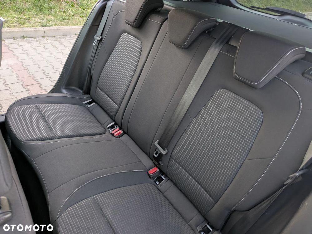 Ford Focus 1.5 EcoBlue Start-Stopp-System COOL&CONNECT - 17