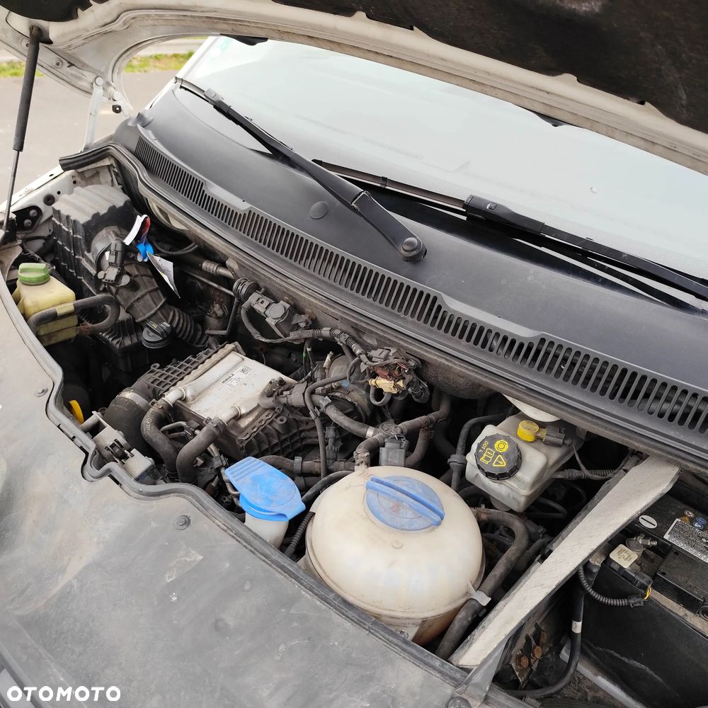 Volkswagen Transporter - 10