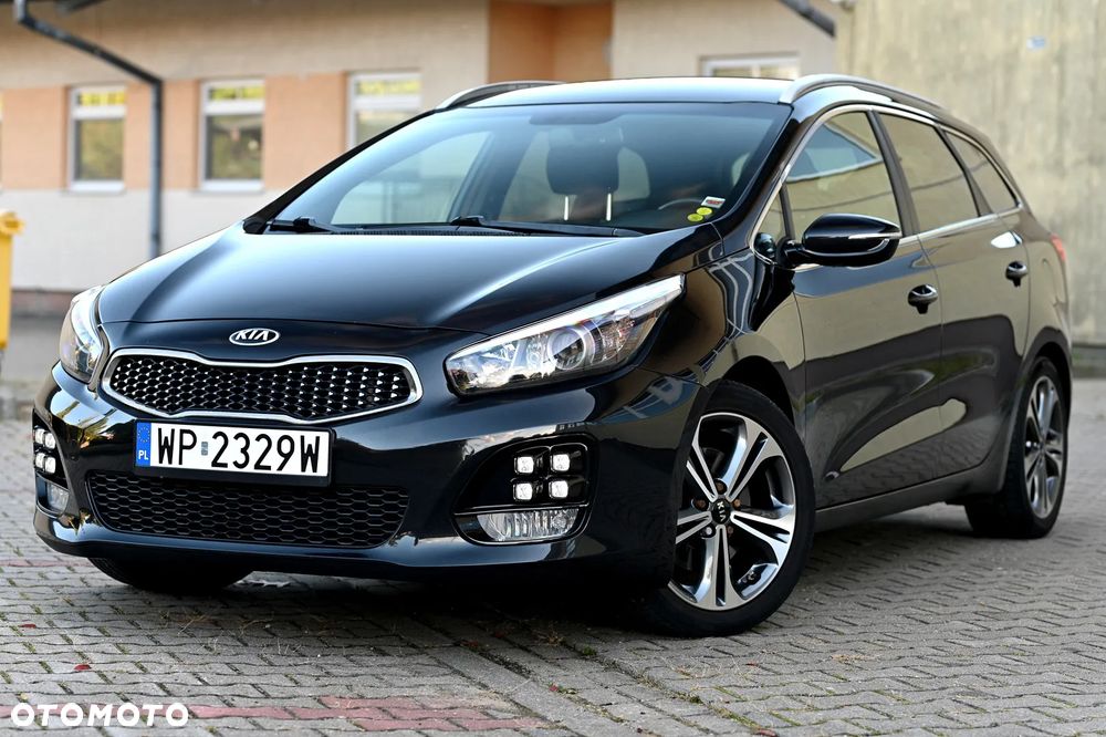 Kia Ceed 1.6 CRDi SCR GT-Line - 12