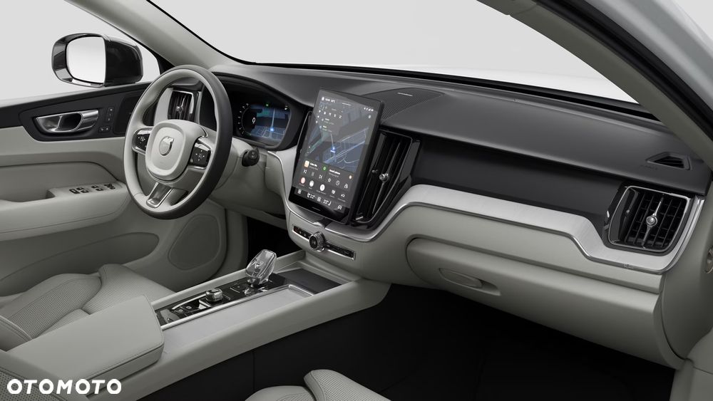 Volvo XC 60 B5 B AWD Plus Dark - 4