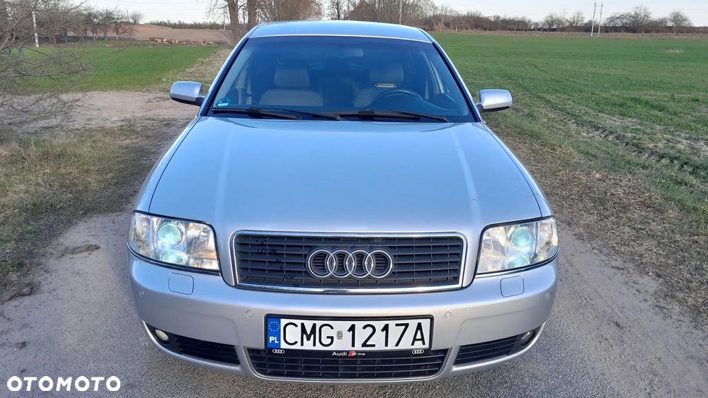 Audi A6 Limousine 2.4 - 8