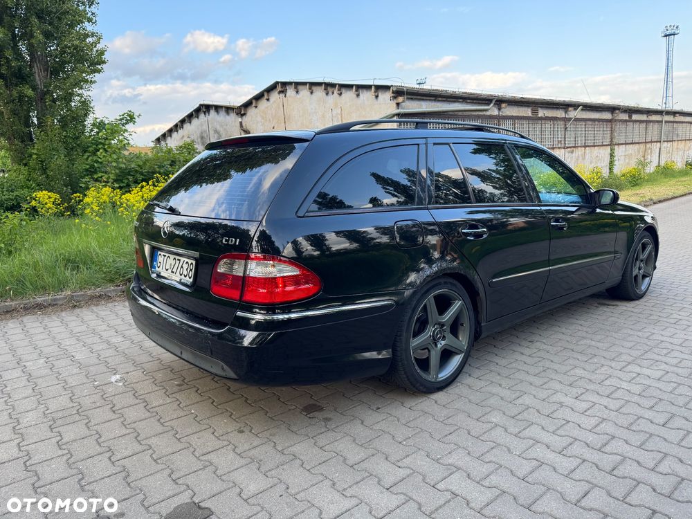 Mercedes-Benz Klasa E 320 CDI T Avantgarde - 10