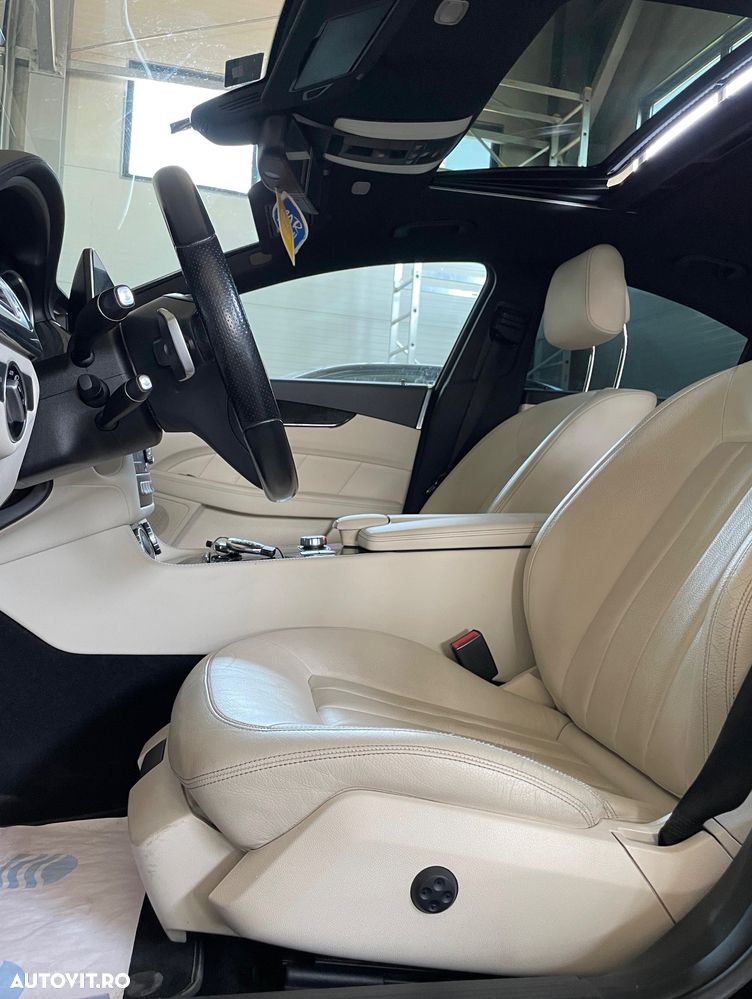 Mercedes-Benz CLS - 30