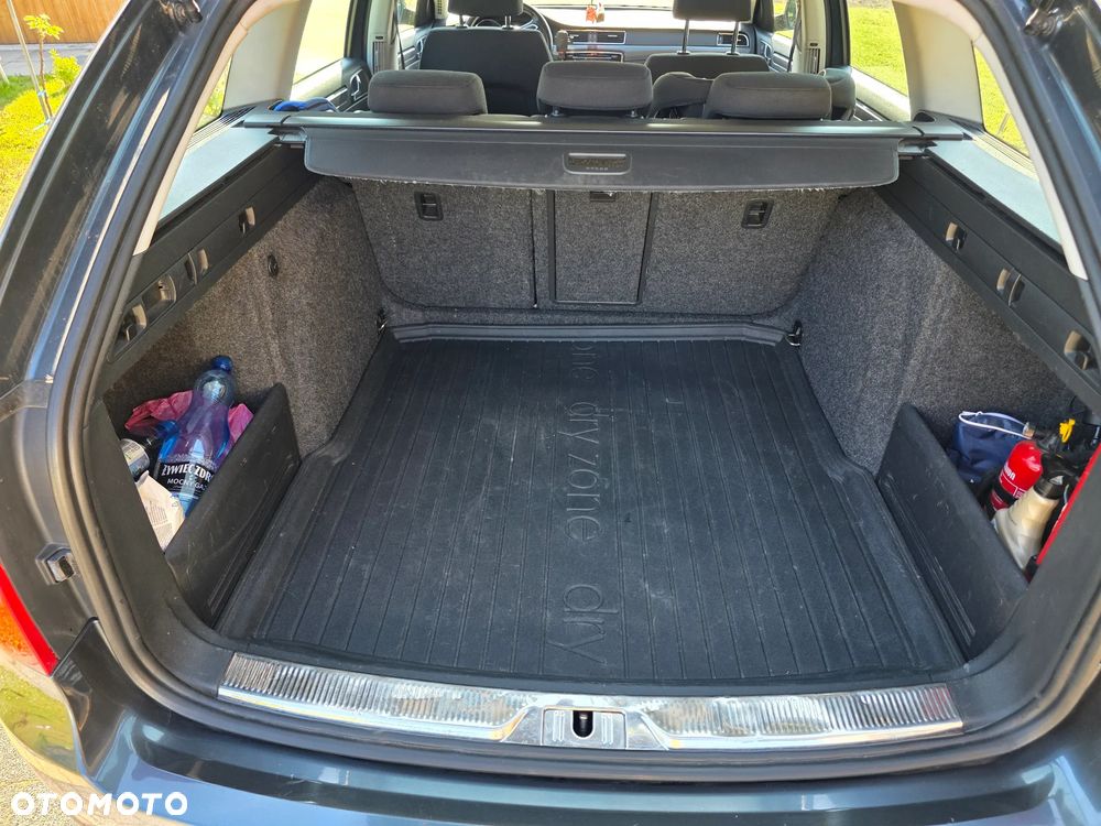 Skoda Superb 2.0 TDI Active - 11