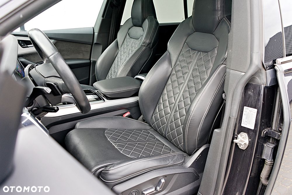 Audi Q8 50 TDI mHEV Quattro Black Edition Tiptronic - 9