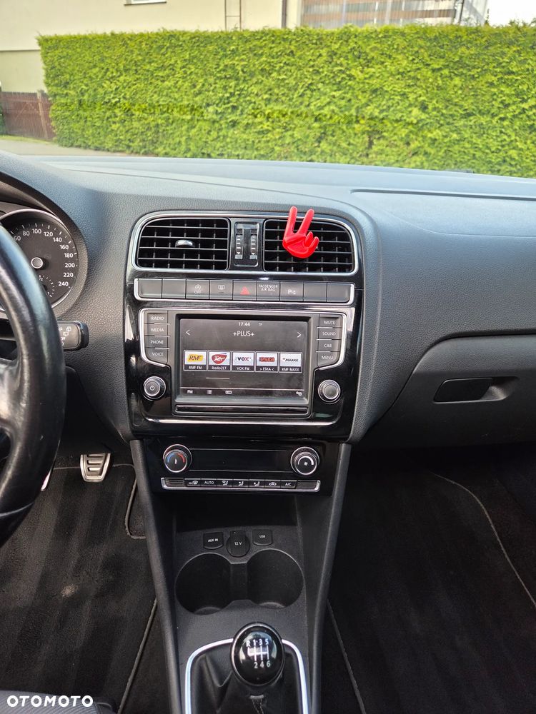 Volkswagen Polo - 18