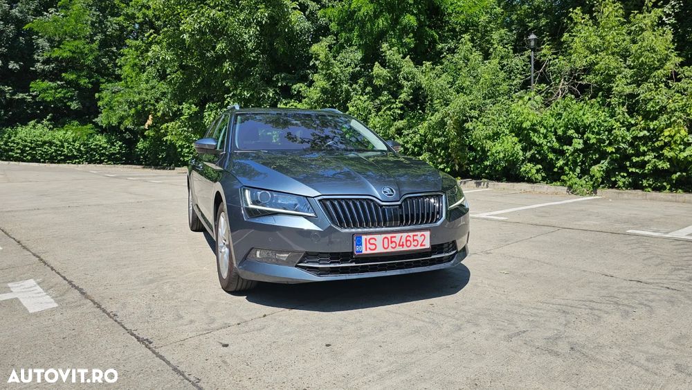 Skoda Superb Combi 1.5 TSI ACT DSG Style - 1