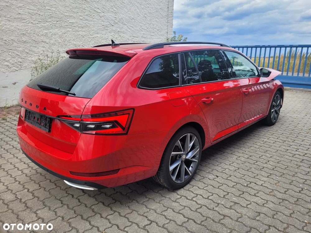 Skoda Superb 2.0 TDI DSG Sportline - 2