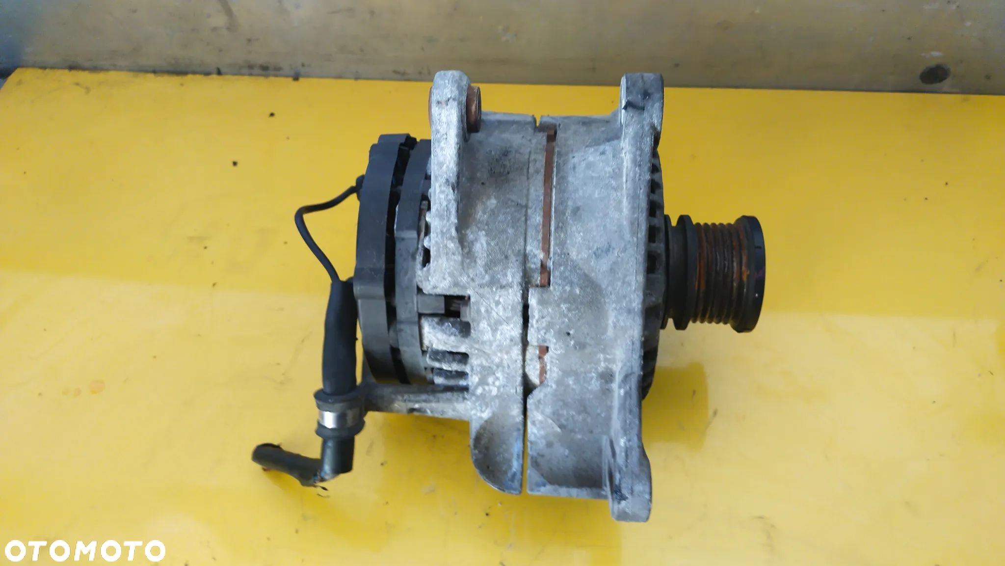 VW ALTERNATOR 045903023 - 1