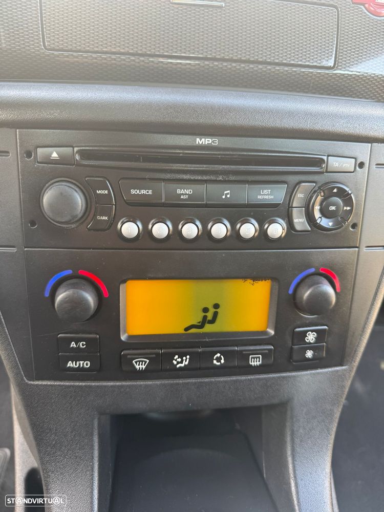 Citroën C4 1.6 HDi Business Airdream - 9