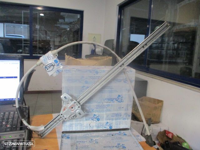Elevador Sem Motor 8200162710 RENAULT MASTER 2002 2.2DCI 90CV 2P BRANCO FD - 1