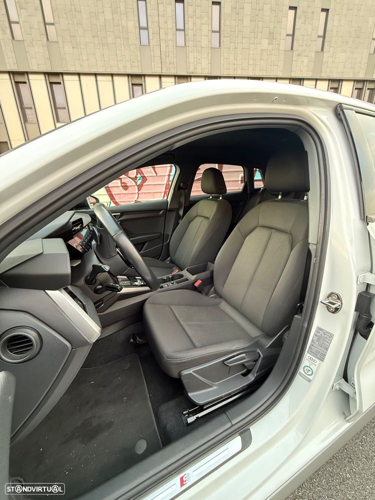 Audi A3 Sportback 30 TDI S tronic S line - 4