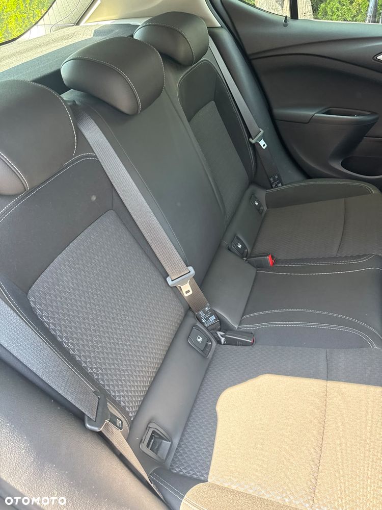 Opel Astra - 30