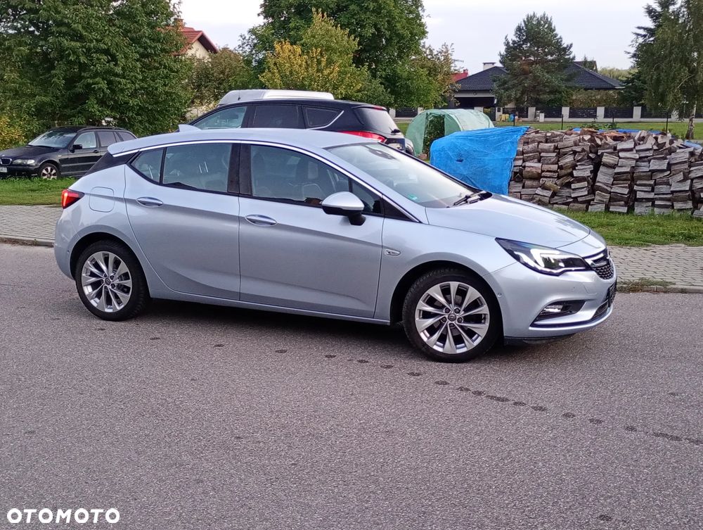 Opel Astra 1.4 T Dynamic S&S - 11