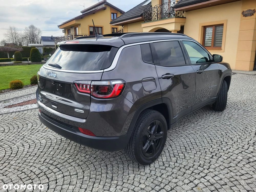 Jeep Compass - 13