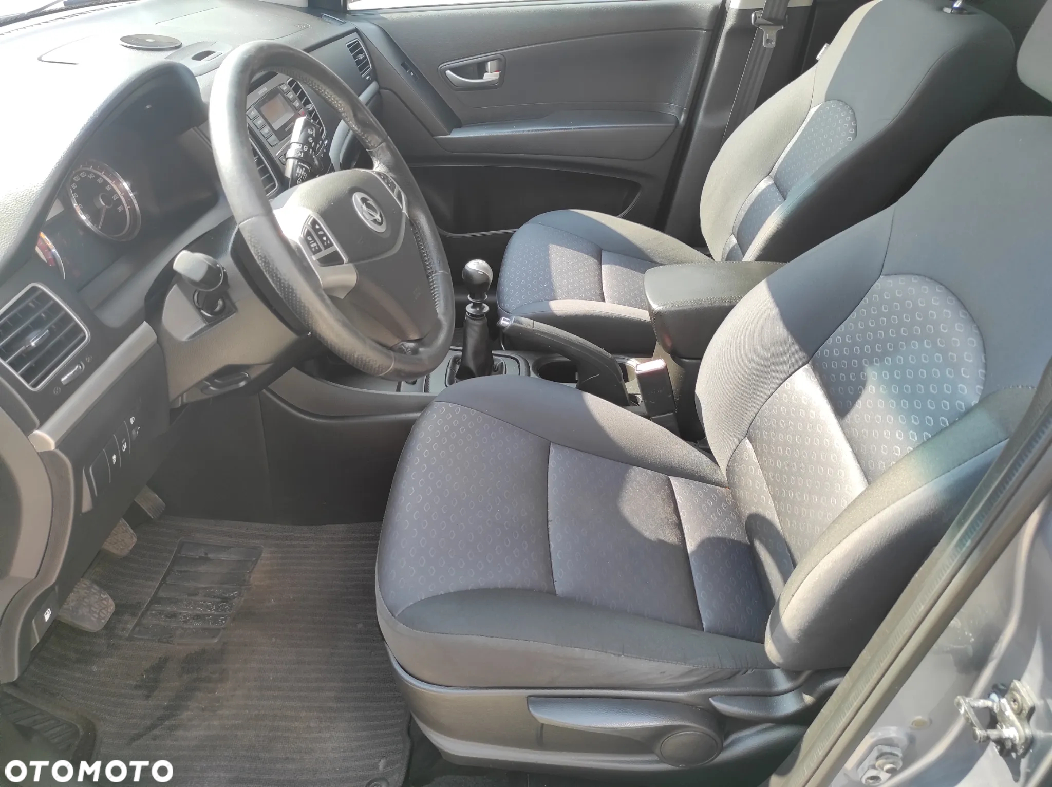 SsangYong/KGM Korando 2.0 e-XDi Crystal 2WD - 10