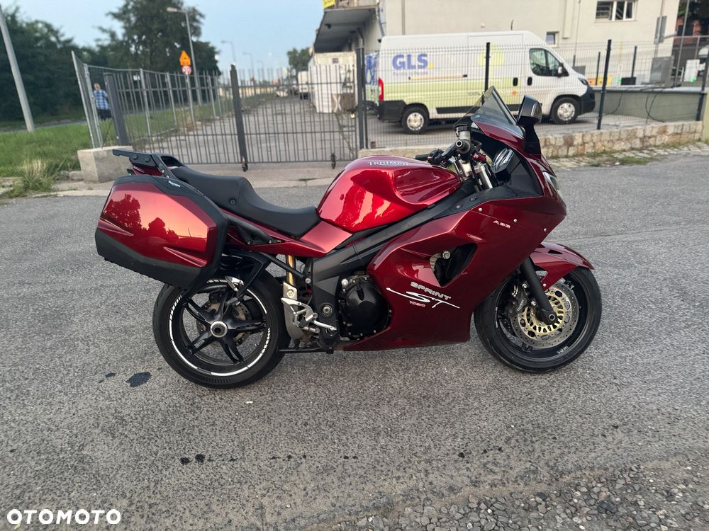 Triumph Sprint - 2