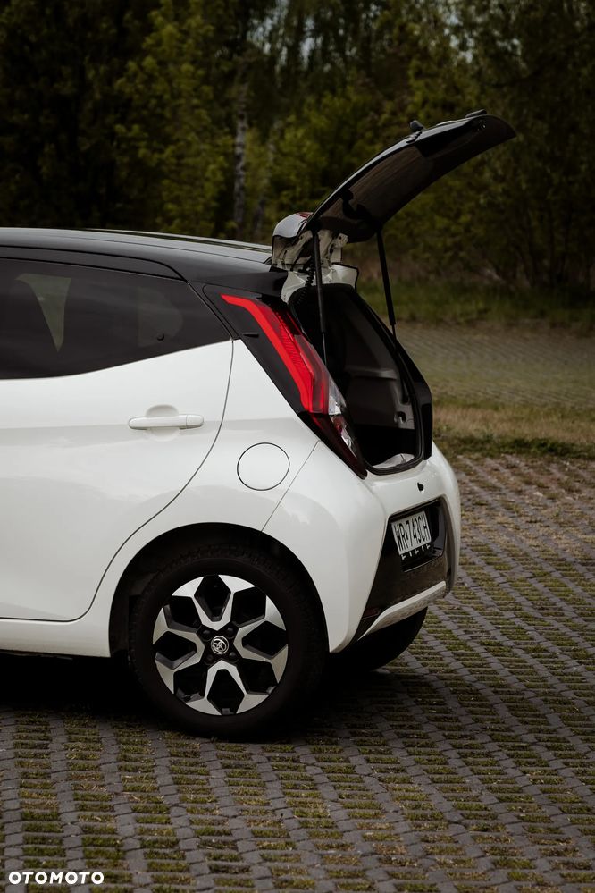 Toyota Aygo x-play club - 17