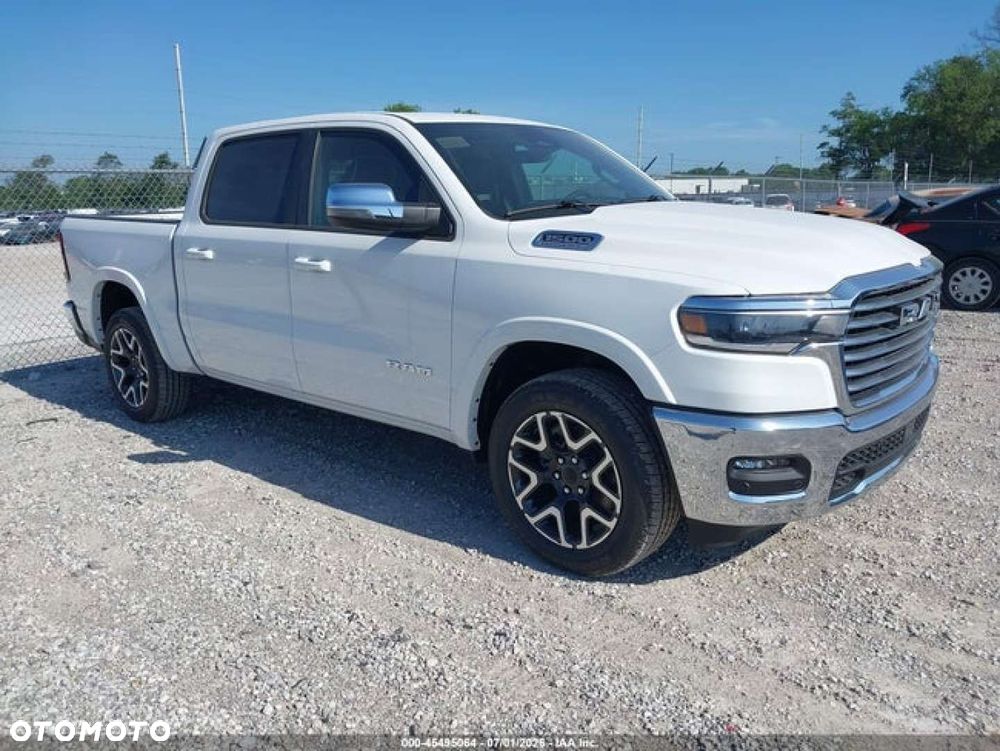 RAM 1500 - 8