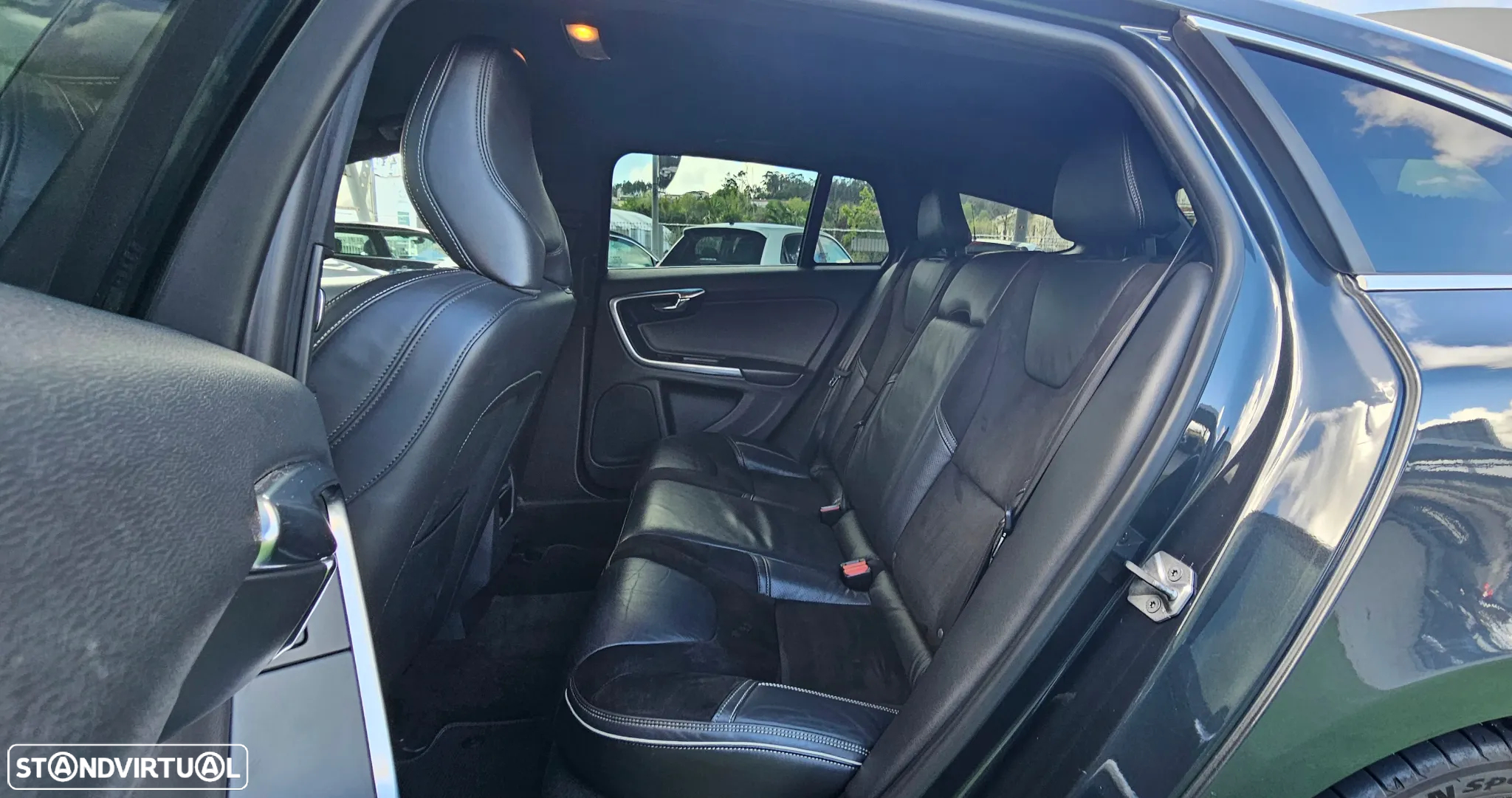 Volvo V60 D2 Geartronic Powershift RDesign - 16
