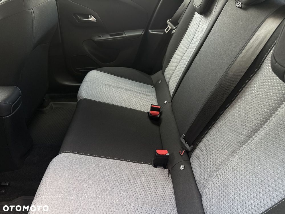 Opel Corsa 1.2 S&S - 12
