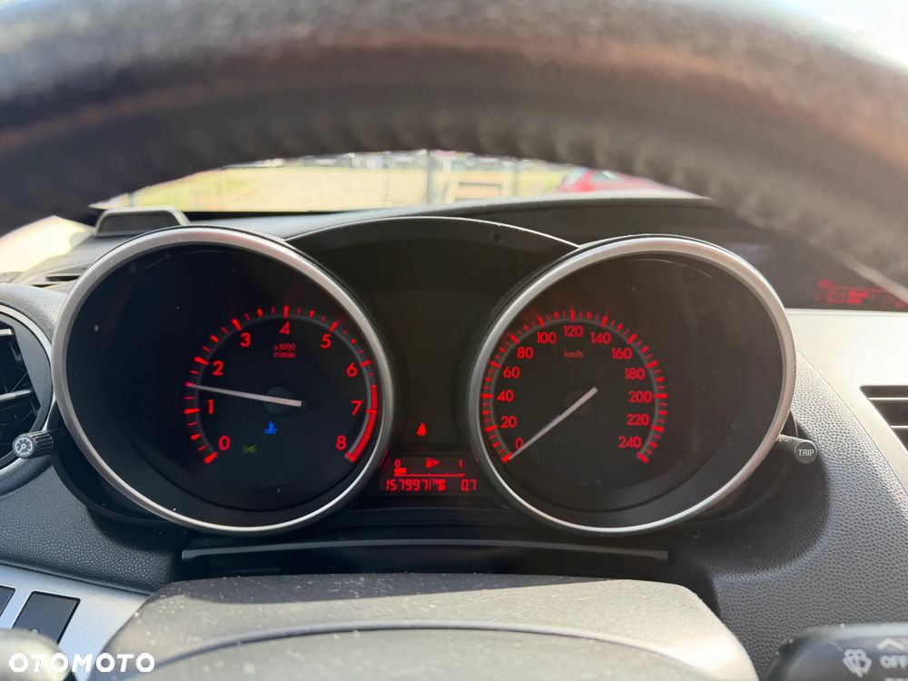 Mazda 3 1.6 Exclusive - 8