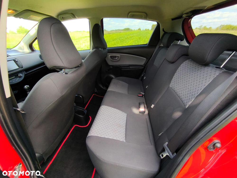 Toyota Yaris 1.33 VVT-i Executive - 22