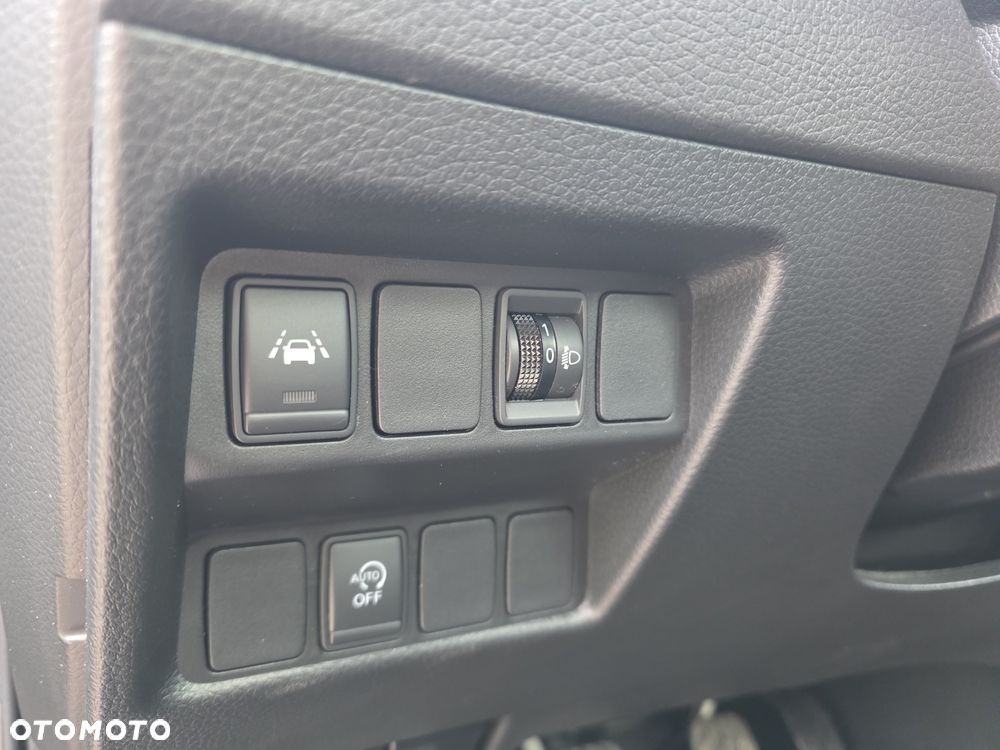 Nissan Qashqai 1.3 DIG-T Tekna EU6d - 20