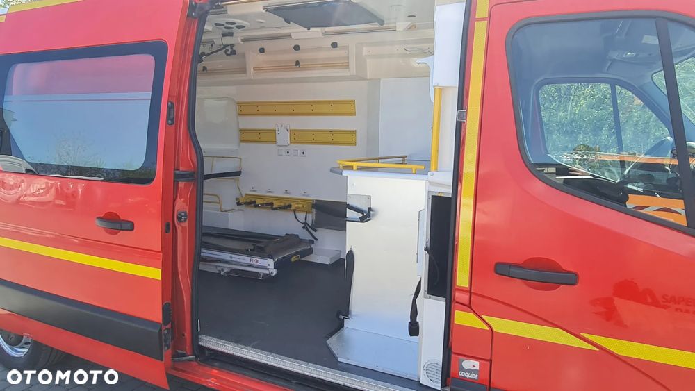 Renault Master 2016r. 2xDrzwi Przesuwne Klima Ambulans L3H2 Ambulance Karetka Pogotowie - 16