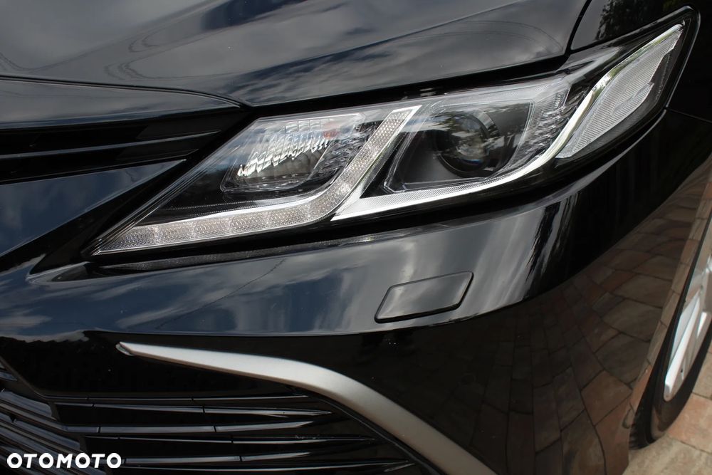 Toyota Camry 2.5 Hybrid Comfort CVT - 13