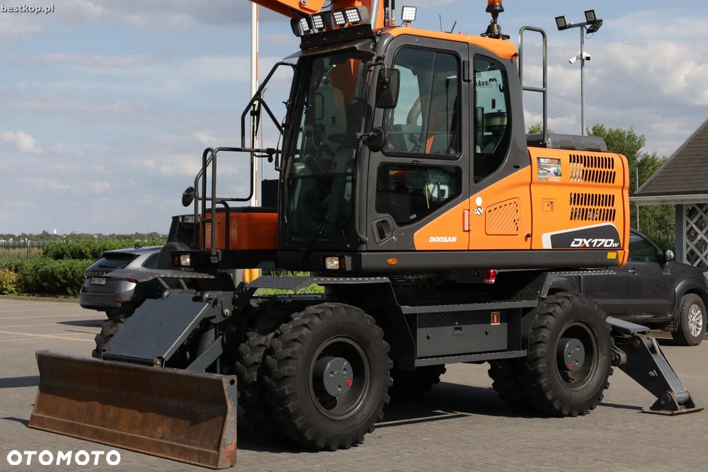 Doosan DX170W-5 - 14
