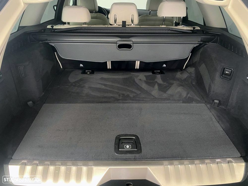 BMW 530 e - 8