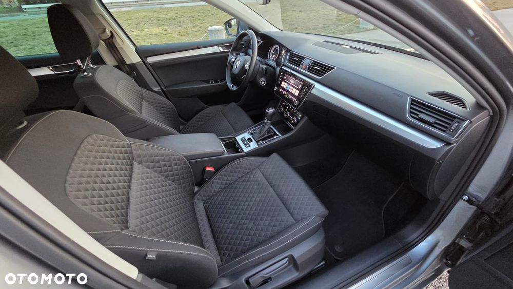 Skoda Superb - 14