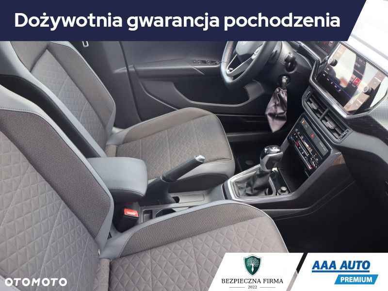 Volkswagen T-Cross - 10