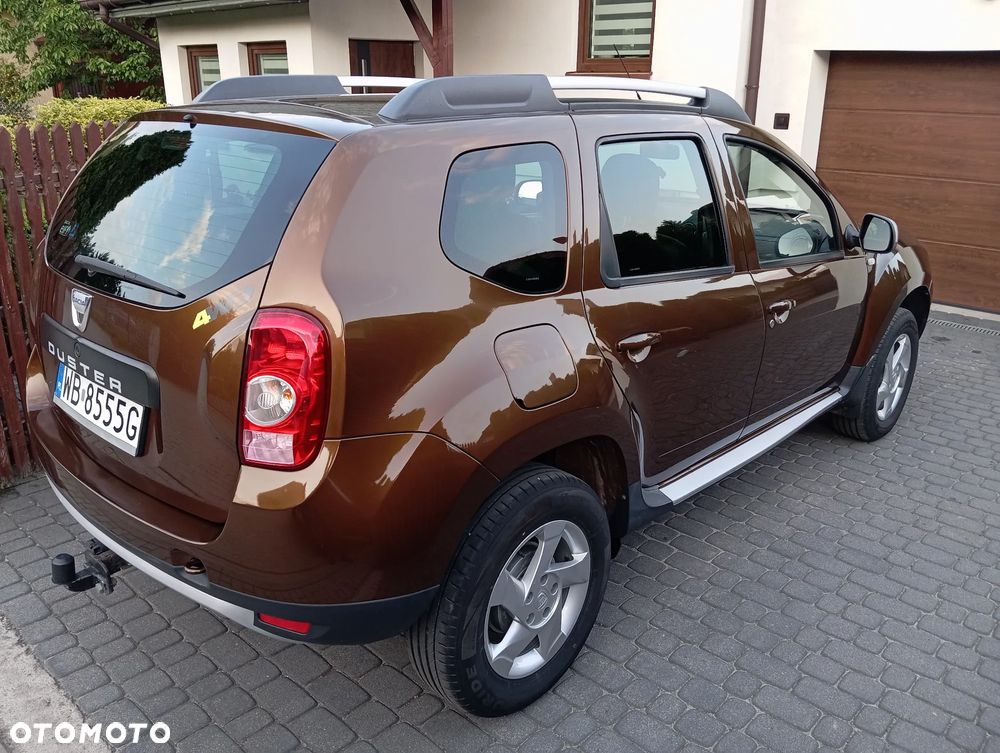 Dacia Duster 1.6 Laureate 4x4 - 26