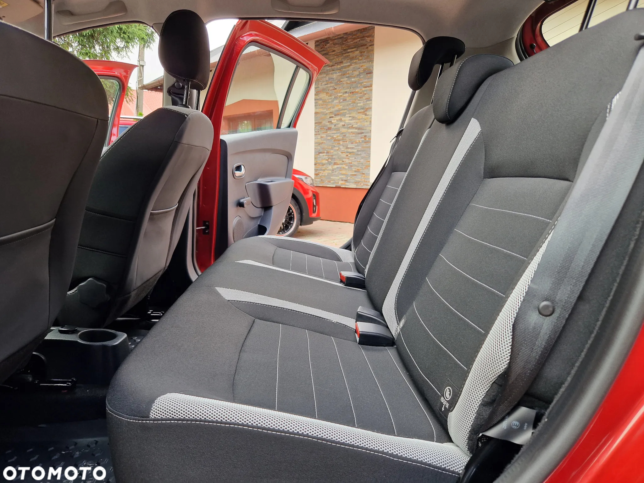 Dacia Sandero Stepway 0.9 TCe Laureate S&S - 18