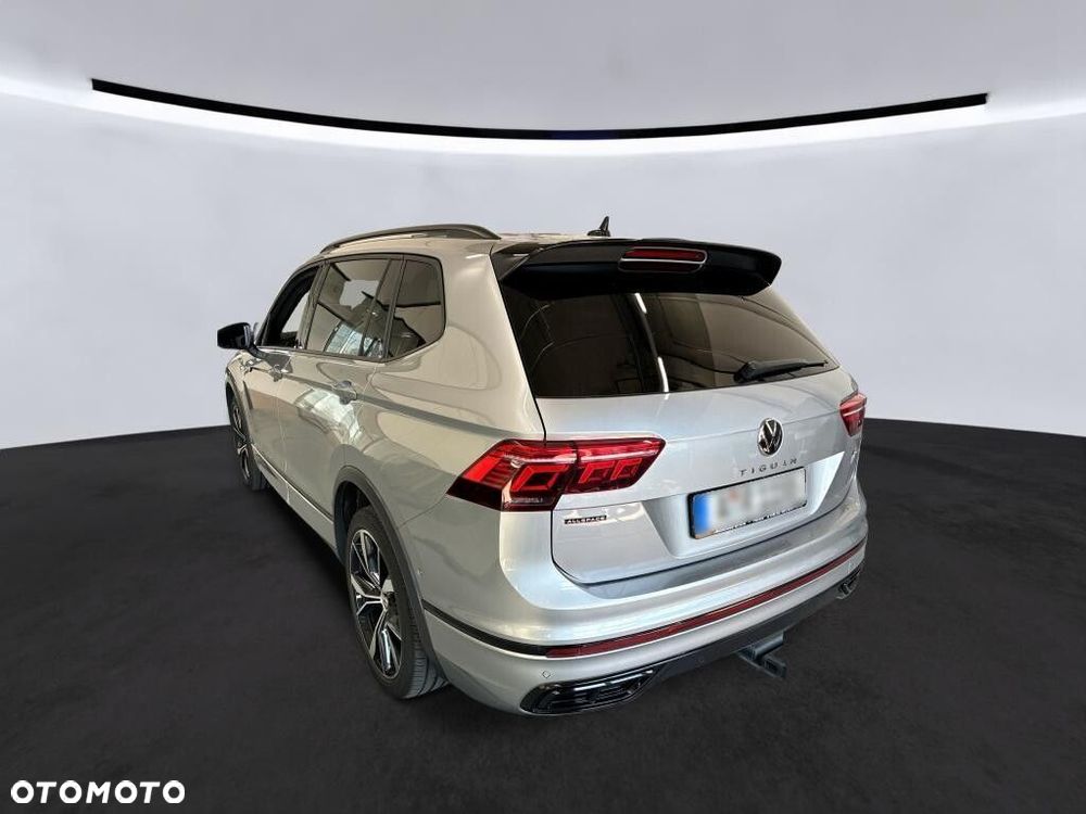 Volkswagen Tiguan Allspace - 3