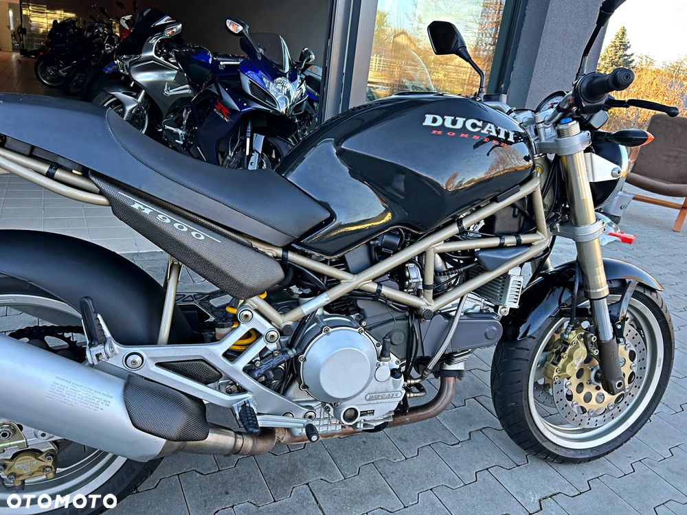 Ducati Monster - 11