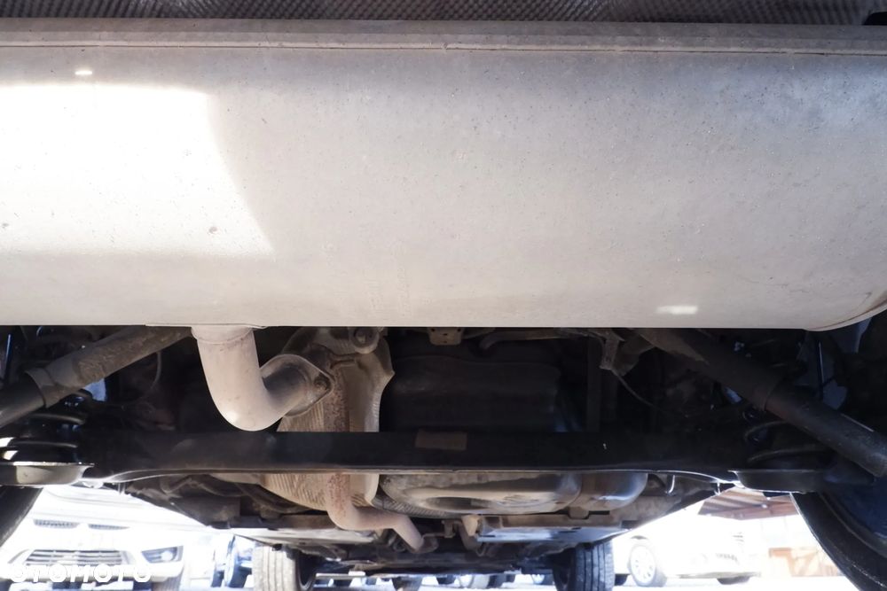 Nissan Qashqai 1.6 DCi Xtronic N-Connecta - 39