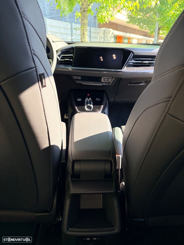Audi Q4 e-tron 45 82 kWh SE Business - 16