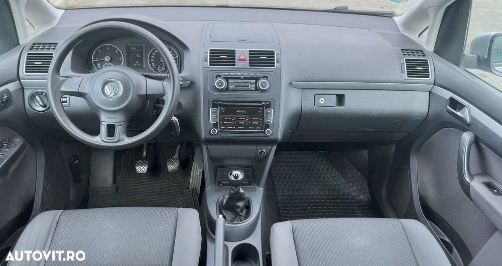 Volkswagen Touran 1.6 TDI DPF Comfortline - 11