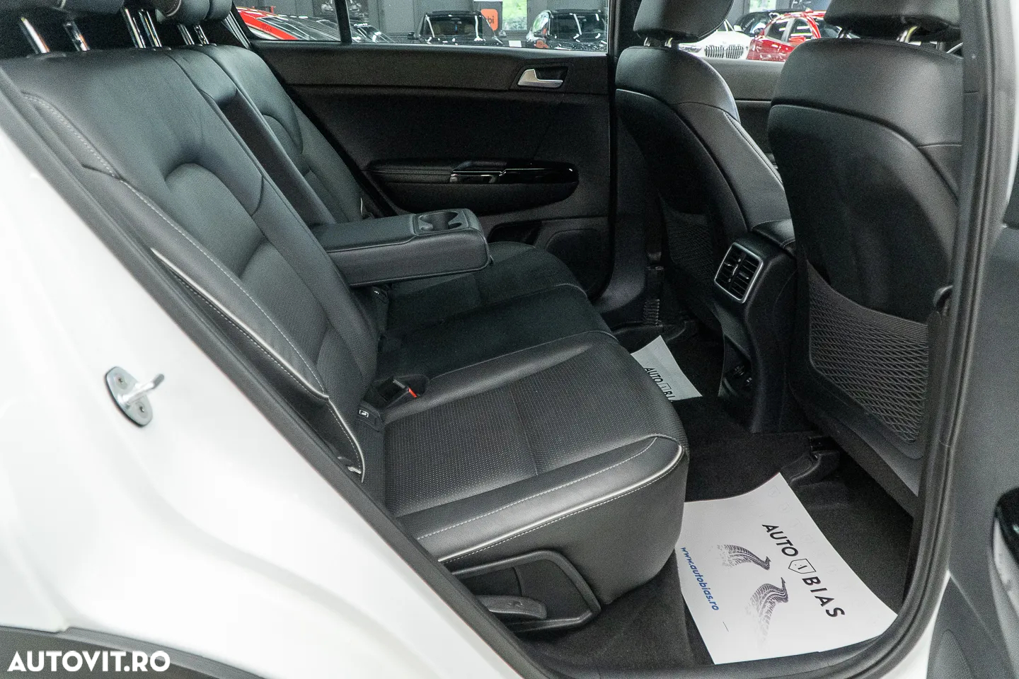 Kia Sportage 2.0 DSL 6AT 4x4 Style - 9