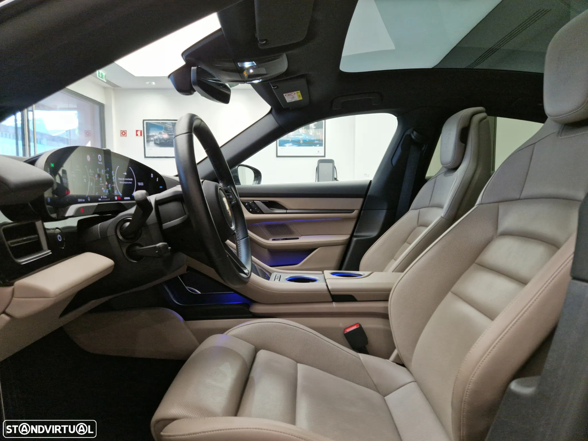 Porsche Taycan Standard - 15