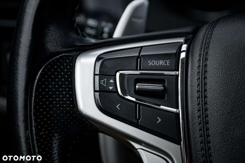 Mitsubishi Outlander 2.4 4WD Plus - 34