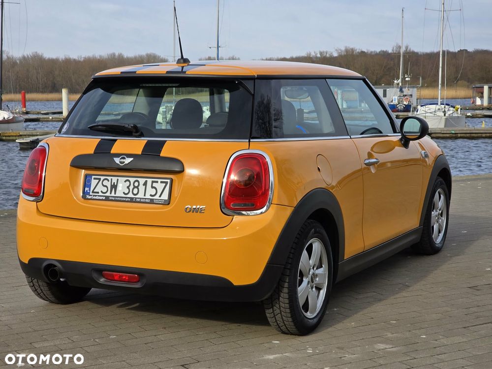 MINI ONE - 7